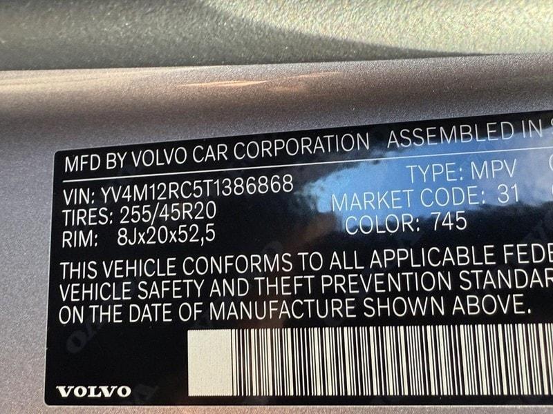 new 2026 Volvo XC60 car, priced at $57,985