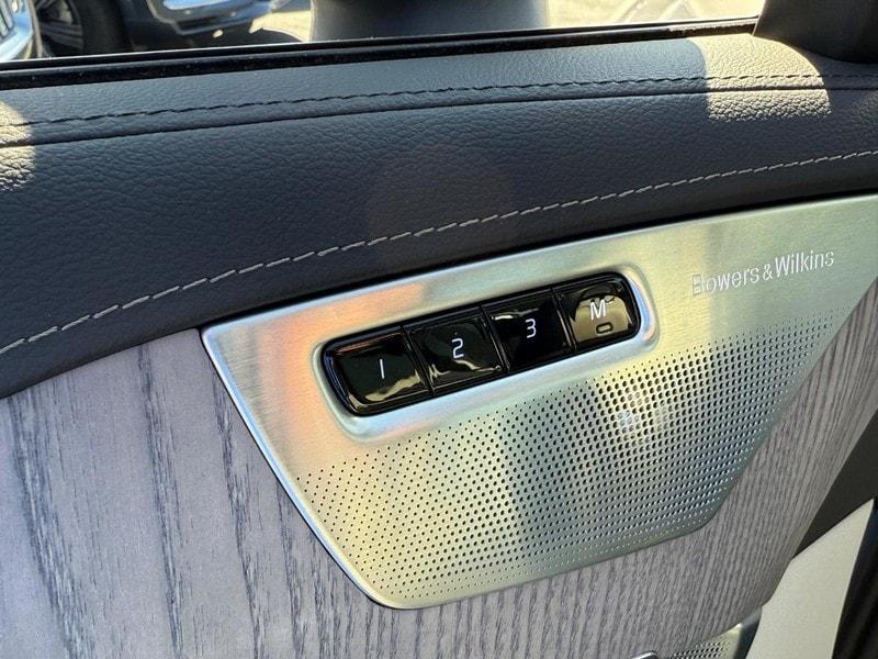 used 2024 Volvo XC90 Recharge Plug-In Hybrid car, priced at $65,826