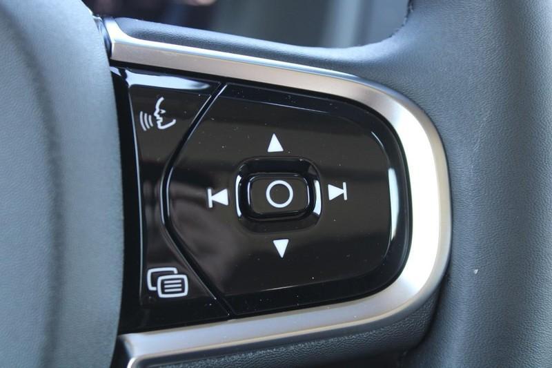 new 2025 Volvo XC90 Plug-In Hybrid car, priced at $73,265