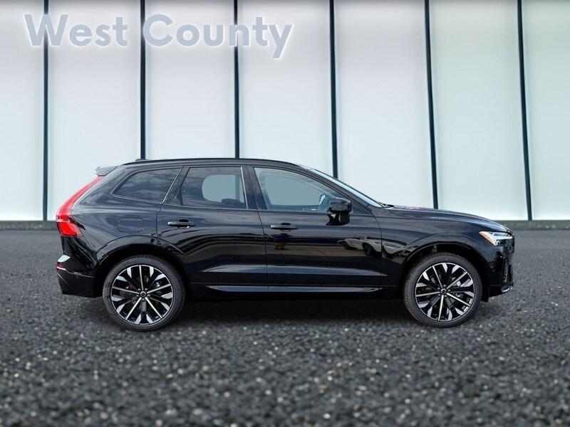 new 2026 Volvo XC60 car, priced at $63,935