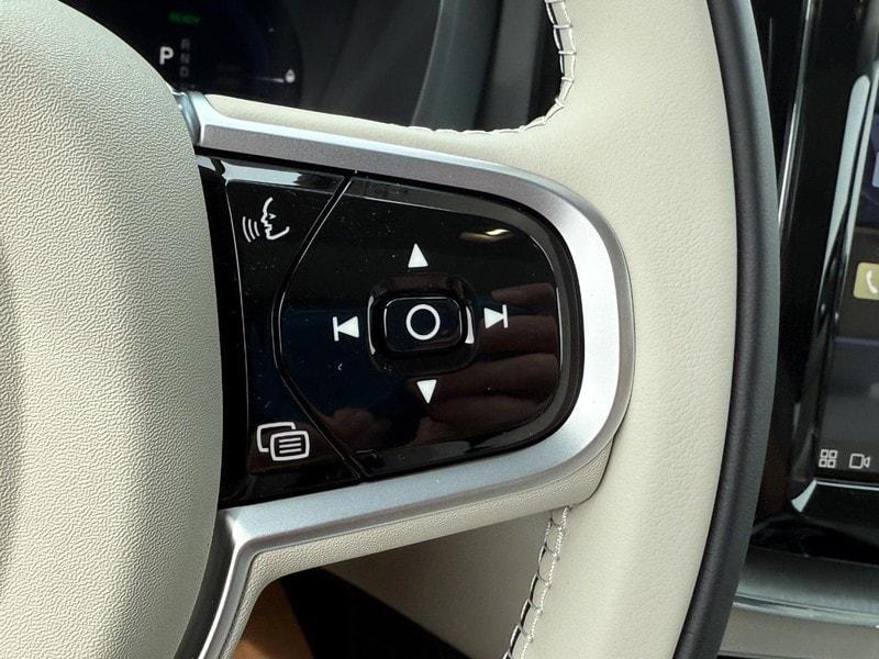 new 2025 Volvo XC60 Plug-In Hybrid car, priced at $66,260