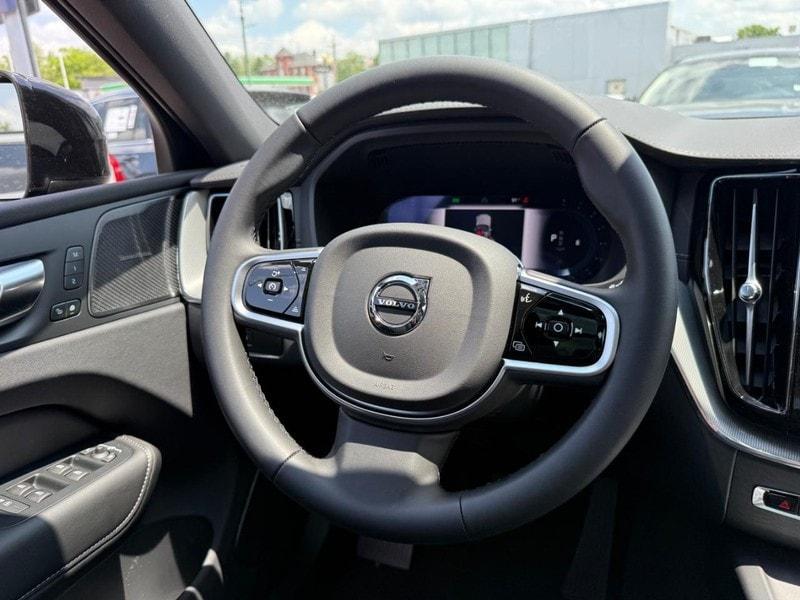 new 2025 Volvo XC60 car, priced at $61,735