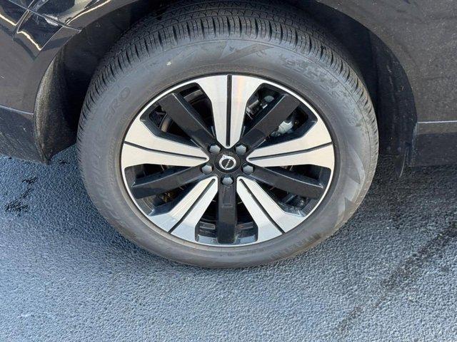 new 2025 Volvo XC60 Plug-In Hybrid car, priced at $47,800