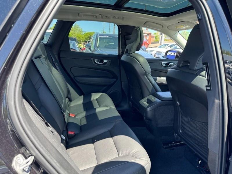 used 2022 Volvo XC60 car, priced at $33,974