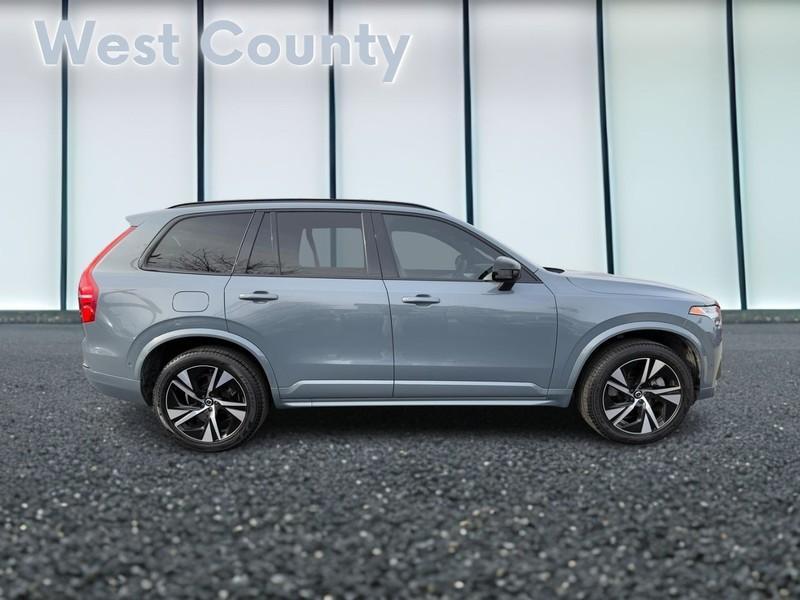 used 2022 Volvo XC90 Recharge Plug-In Hybrid car, priced at $54,862