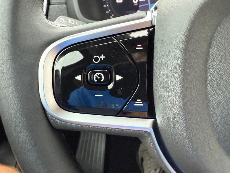 new 2026 Volvo XC90 car, priced at $75,155