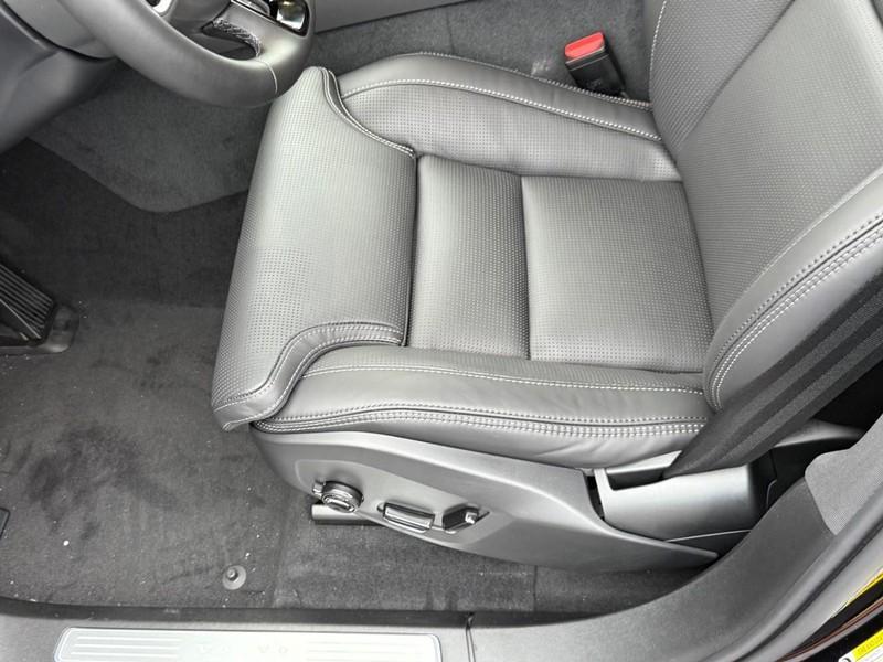 new 2026 Volvo XC90 car, priced at $75,155