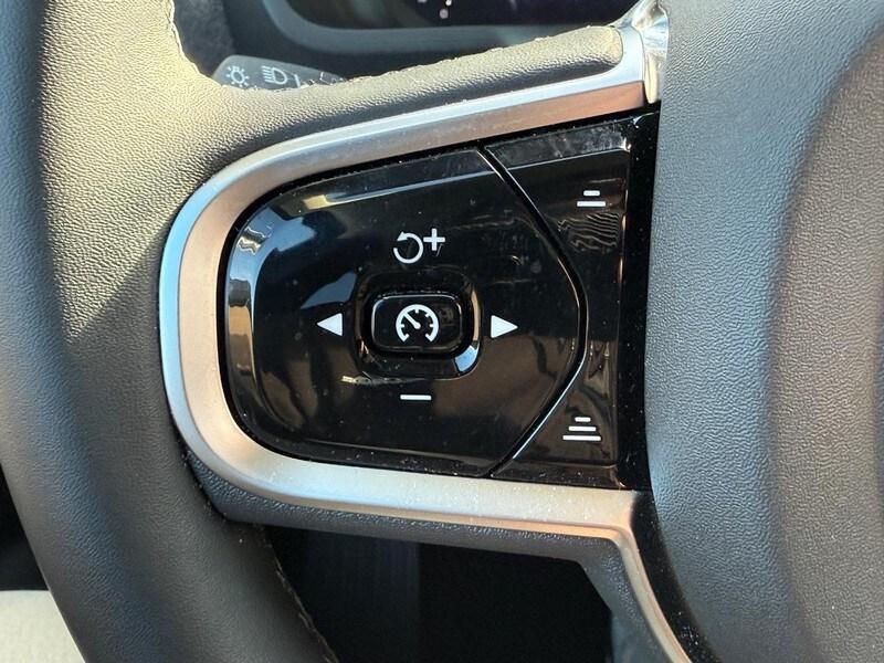 new 2026 Volvo XC90 Plug-In Hybrid car, priced at $77,630