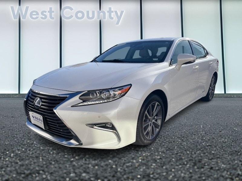 used 2017 Lexus ES 300h car, priced at $27,822