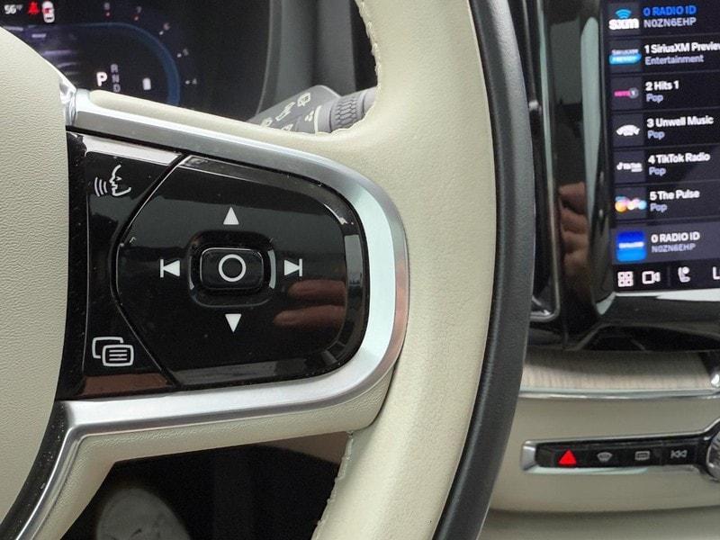 used 2023 Volvo XC60 car, priced at $33,981