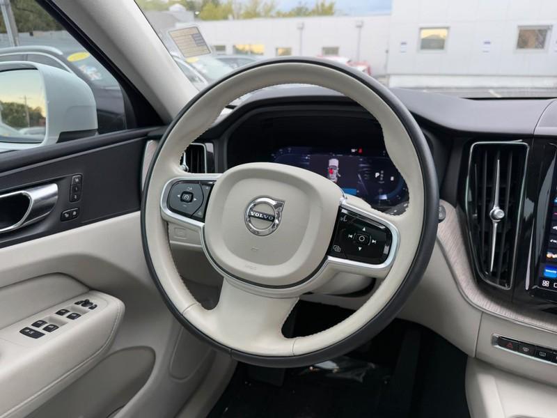 used 2023 Volvo XC60 car, priced at $33,981