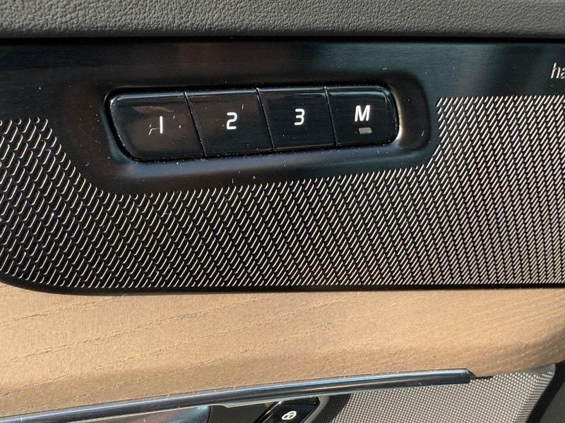 used 2025 Volvo XC90 car, priced at $51,980