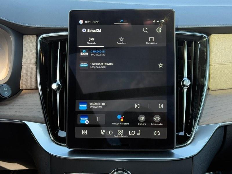 used 2025 Volvo XC90 car, priced at $51,980