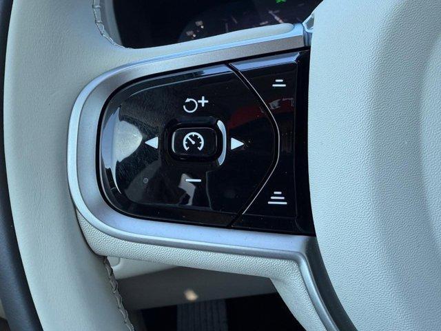 new 2026 Volvo XC60 car, priced at $63,135