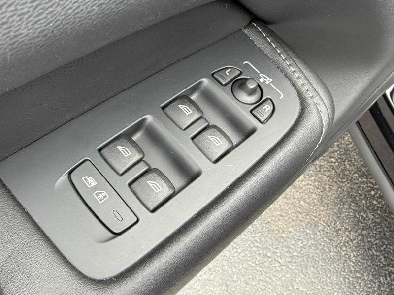 used 2024 Volvo XC60 Recharge Plug-In Hybrid car, priced at $65,000