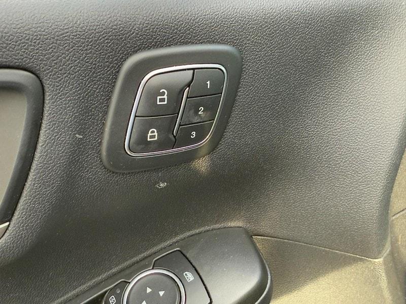 used 2022 Ford Escape car, priced at $17,994