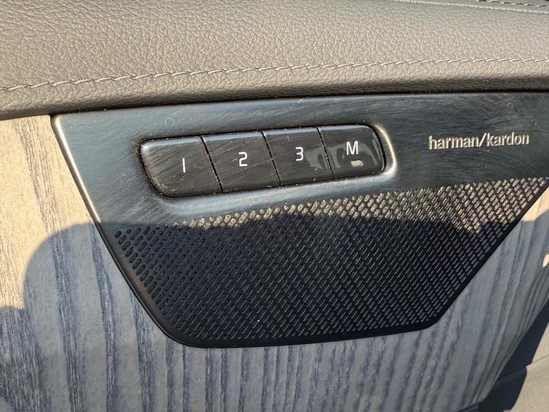used 2022 Volvo XC90 car, priced at $46,978