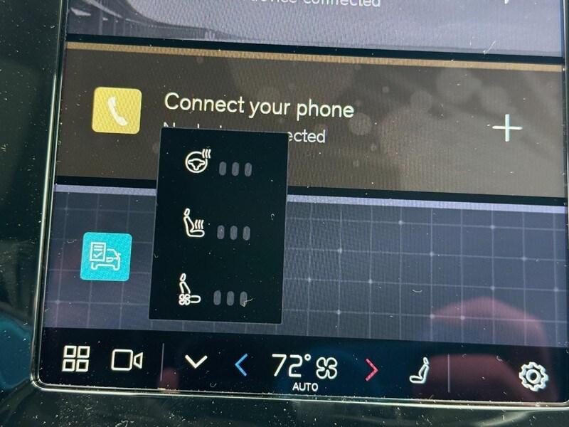 new 2025 Volvo V60 Cross Country car, priced at $59,025