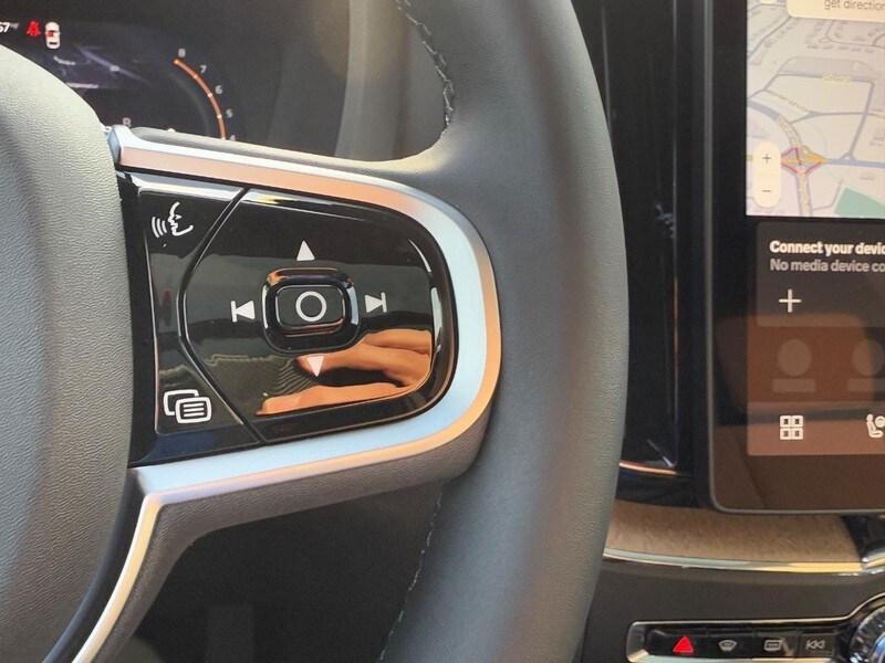 new 2026 Volvo XC60 car, priced at $59,375