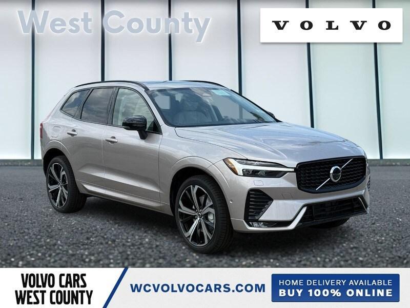 new 2025 Volvo XC60 car, priced at $61,010
