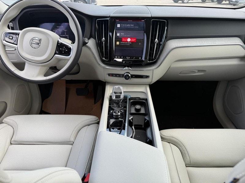 new 2025 Volvo XC60 car, priced at $61,010