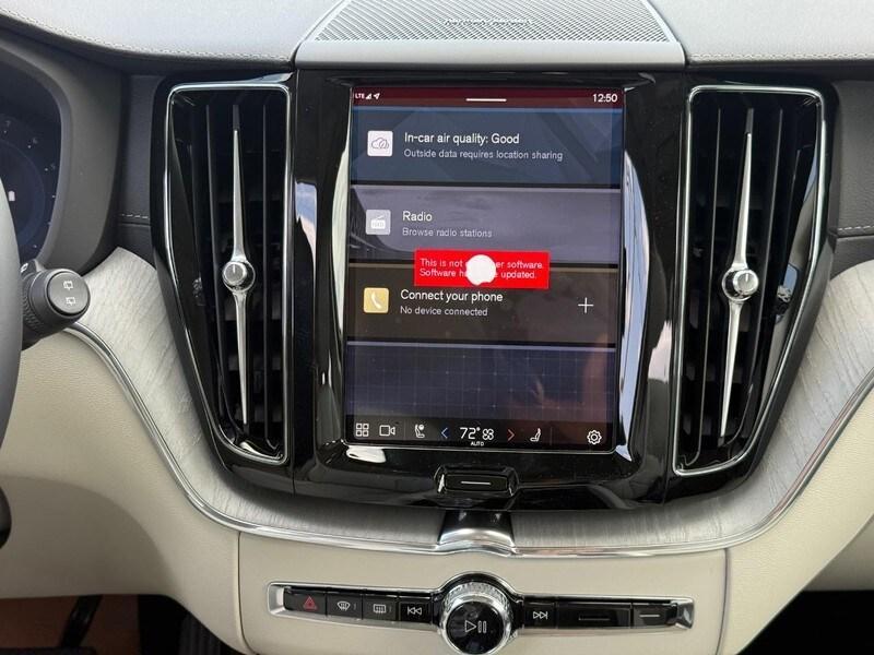 new 2025 Volvo XC60 car, priced at $61,010