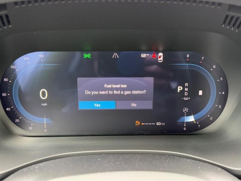 new 2025 Volvo XC60 car, priced at $51,570