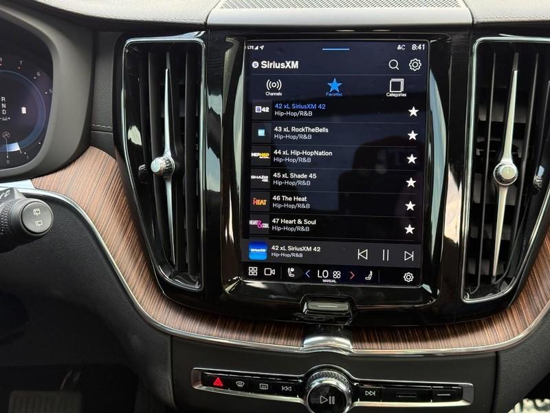 used 2022 Volvo XC60 car, priced at $37,420