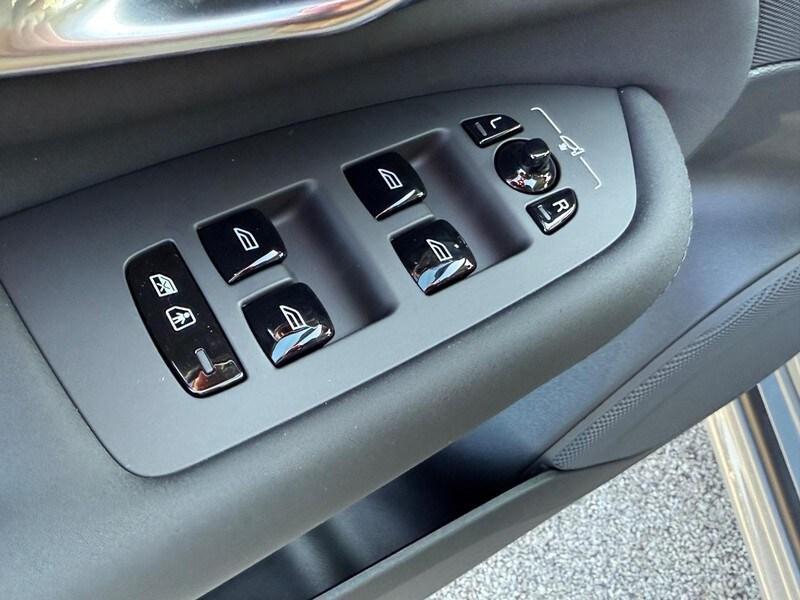 new 2026 Volvo XC90 car, priced at $71,825