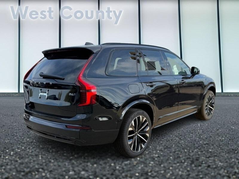 new 2026 Volvo XC90 car, priced at $77,610