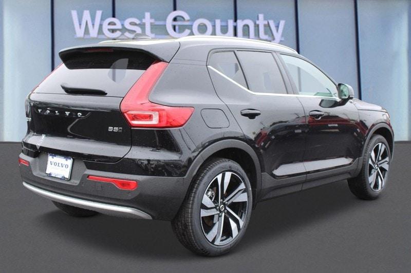 new 2024 Volvo XC40 car, priced at $52,970