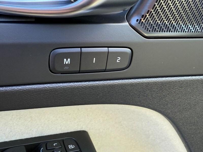 new 2026 Volvo XC40 car, priced at $53,525