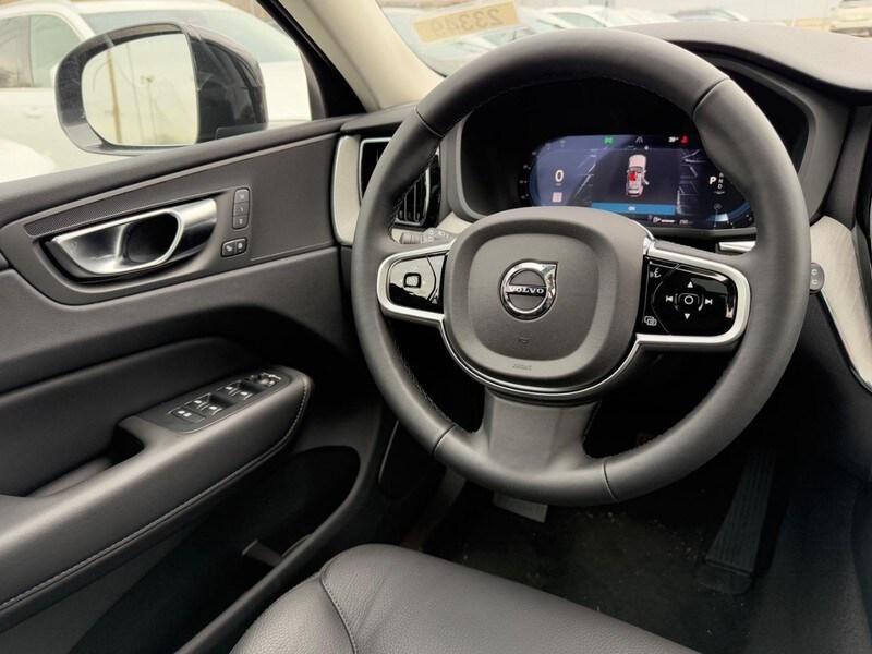 new 2025 Volvo XC60 car, priced at $53,385