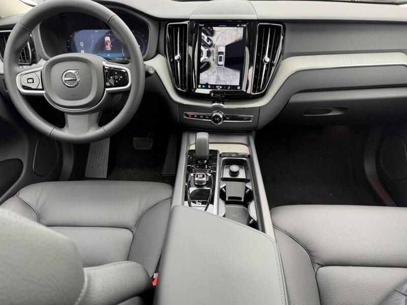 new 2025 Volvo XC60 car, priced at $53,385