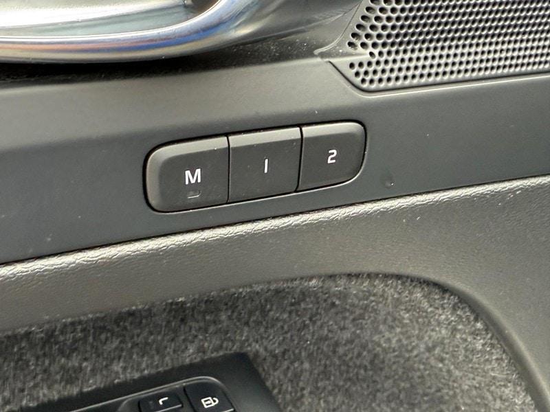 used 2023 Volvo C40 Recharge Pure Electric car, priced at $31,984