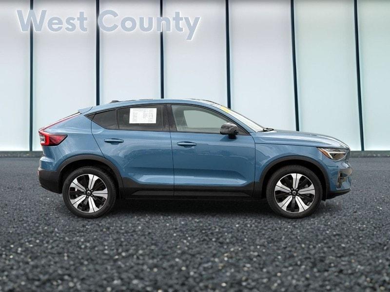 used 2023 Volvo C40 Recharge Pure Electric car, priced at $31,984