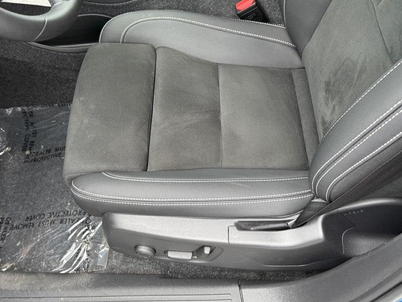used 2023 Volvo C40 Recharge Pure Electric car, priced at $31,984