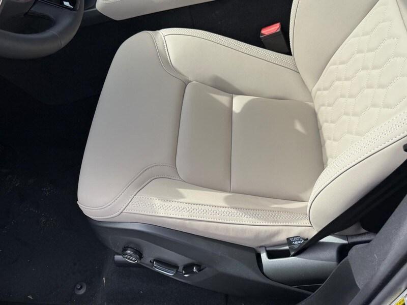 new 2025 Volvo XC90 car, priced at $60,845