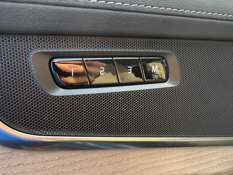 new 2026 Volvo XC90 Plug-In Hybrid car, priced at $81,265