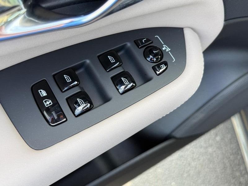 new 2026 Volvo XC90 Plug-In Hybrid car, priced at $81,265