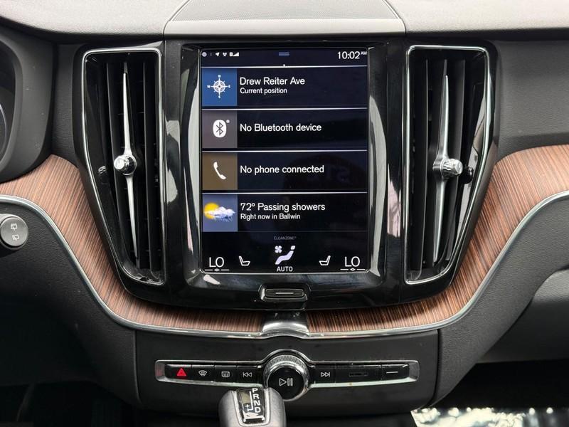 used 2021 Volvo XC60 car, priced at $21,984