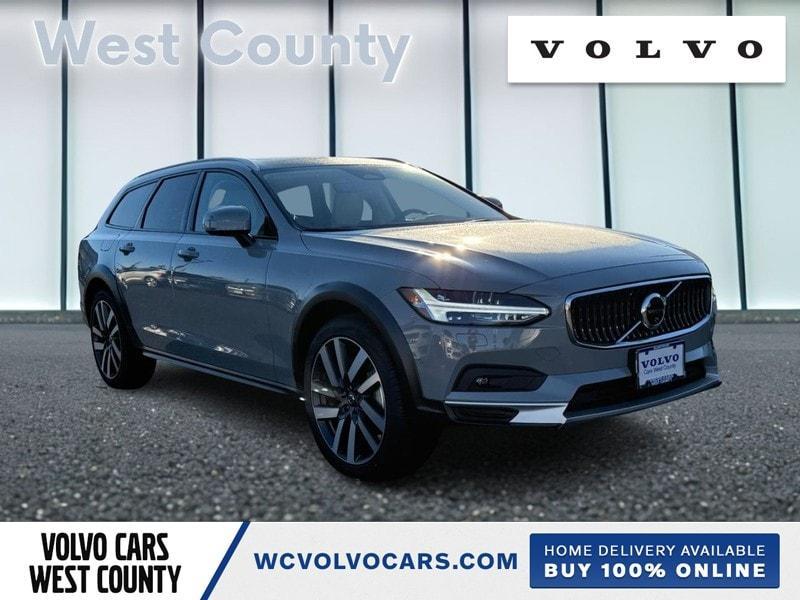 new 2025 Volvo V90 Cross Country car, priced at $68,875