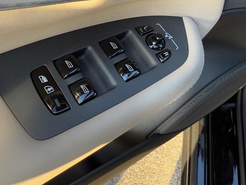 new 2026 Volvo XC90 car, priced at $77,470