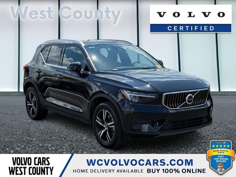 used 2025 Volvo XC40 car, priced at $30,000