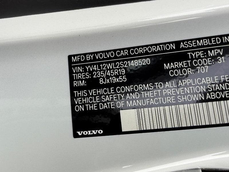 new 2025 Volvo V60 Cross Country car, priced at $59,025