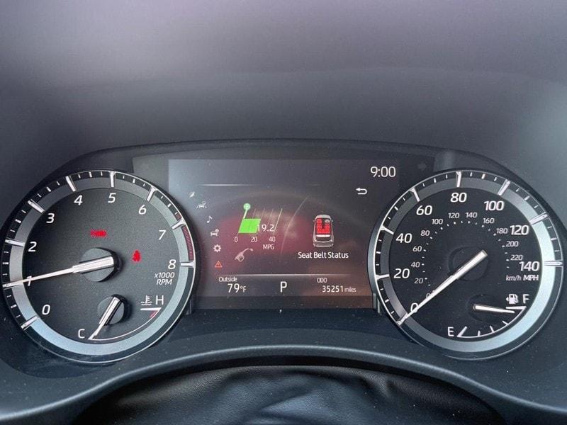 used 2020 Toyota Highlander car, priced at $35,897