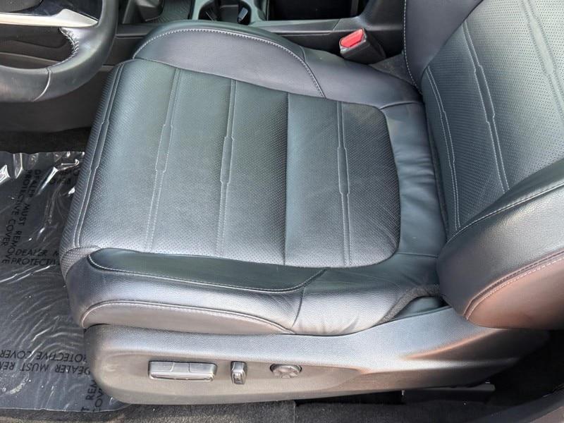 used 2018 Honda CR-V car, priced at $23,921