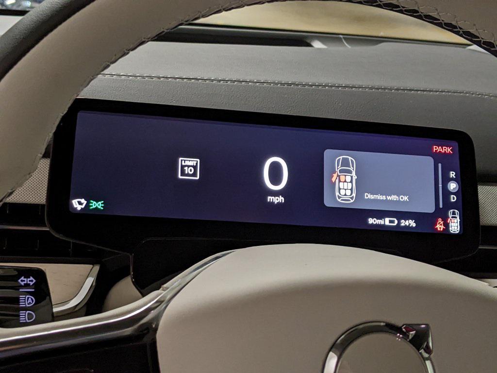 new 2025 Volvo EX90 car, priced at $87,940