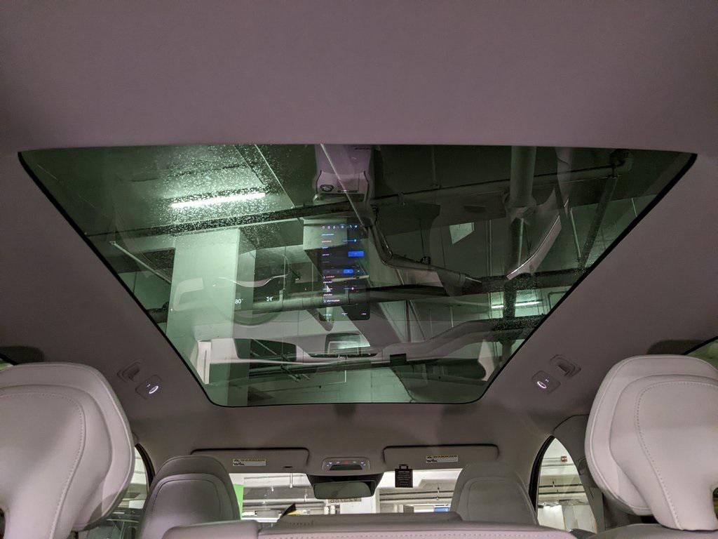 new 2025 Volvo EX90 car, priced at $87,940