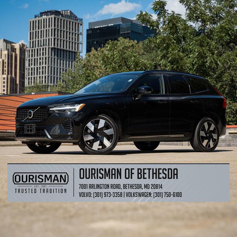 used 2024 Volvo XC60 Recharge Plug-In Hybrid car, priced at $46,500